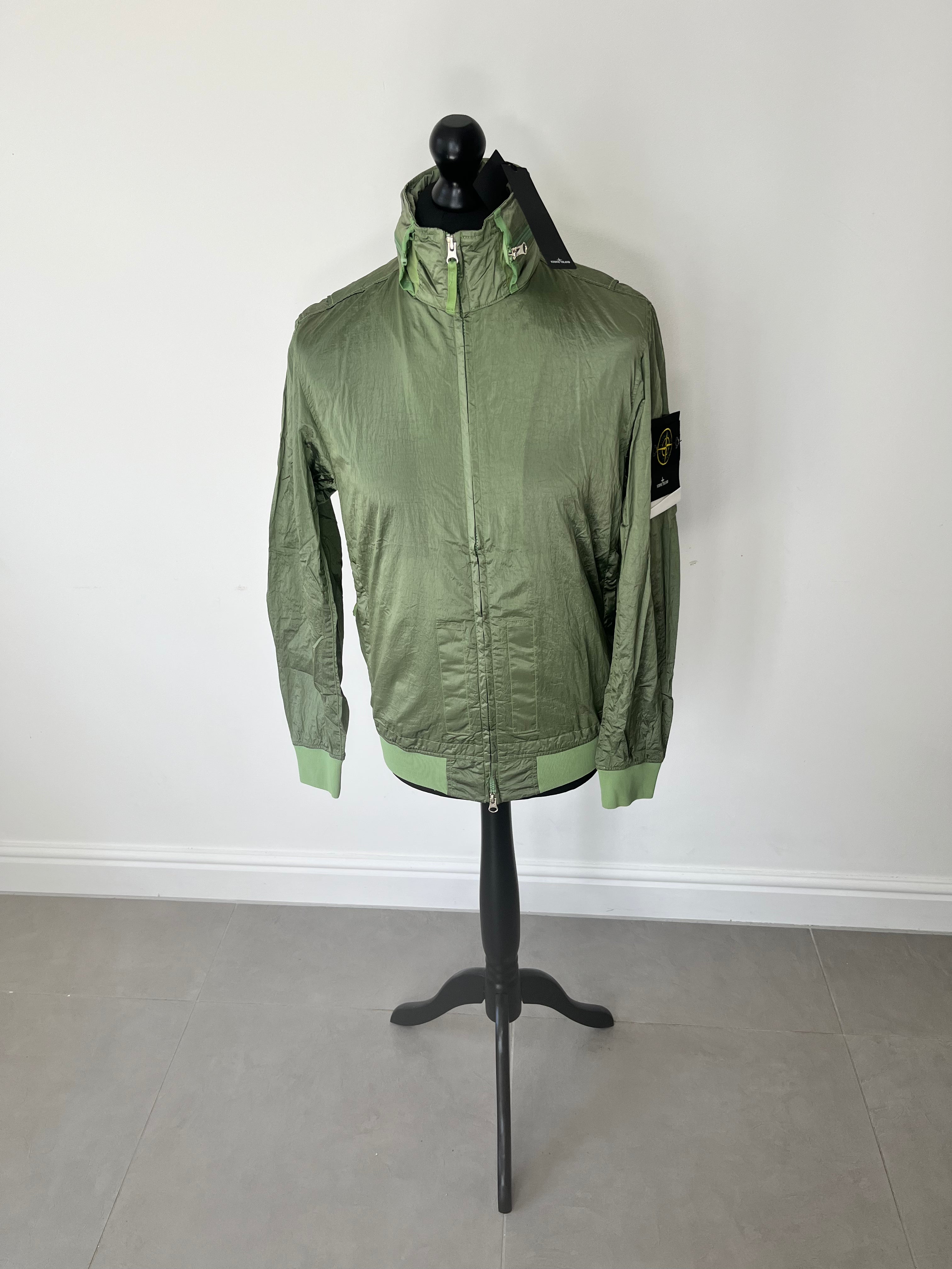 Stone island nylon metal tyvek shield jacket online