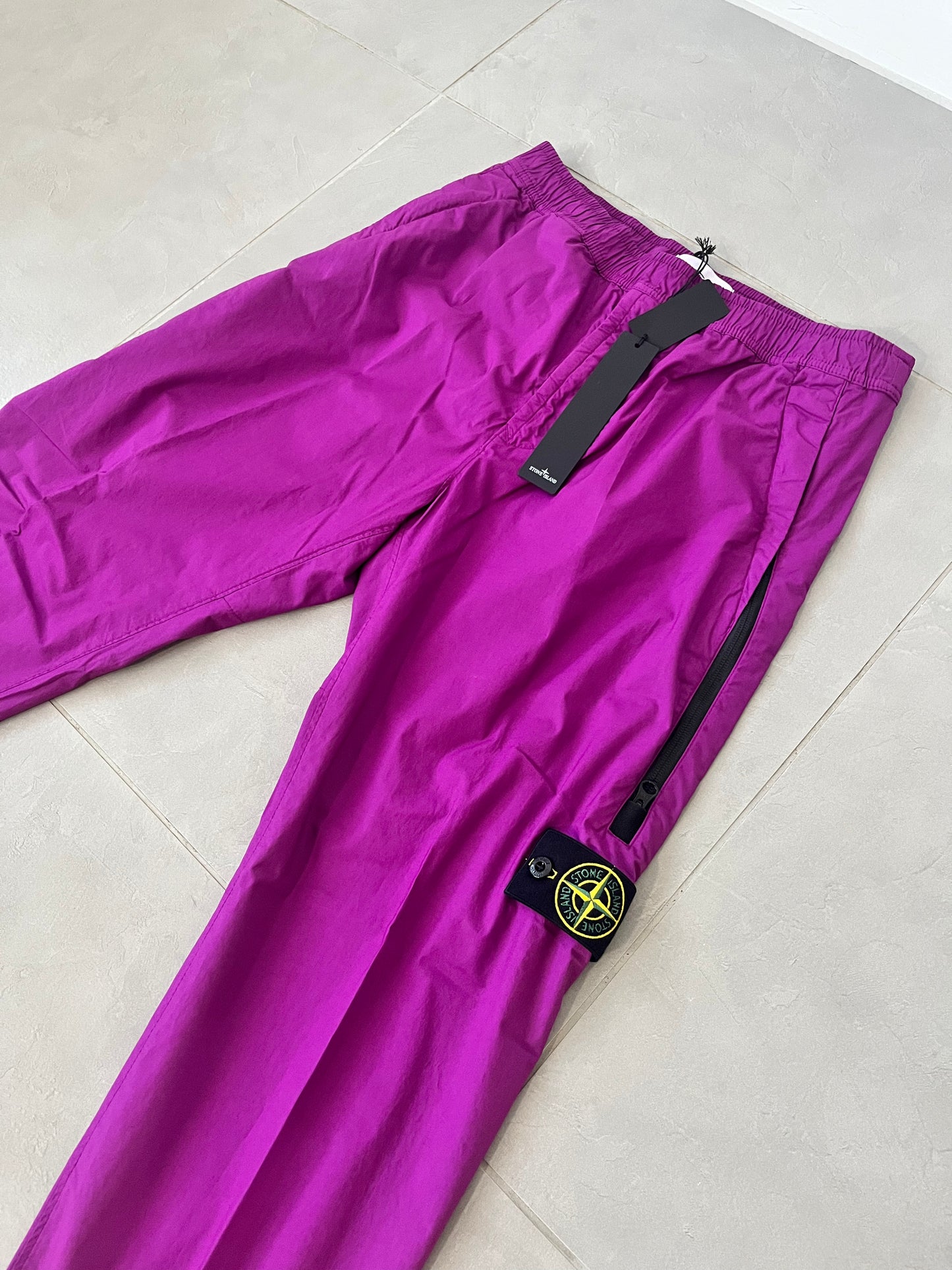 Stone Island Fatigue Trousers Light Stretch Cotton Canvas (Purple)