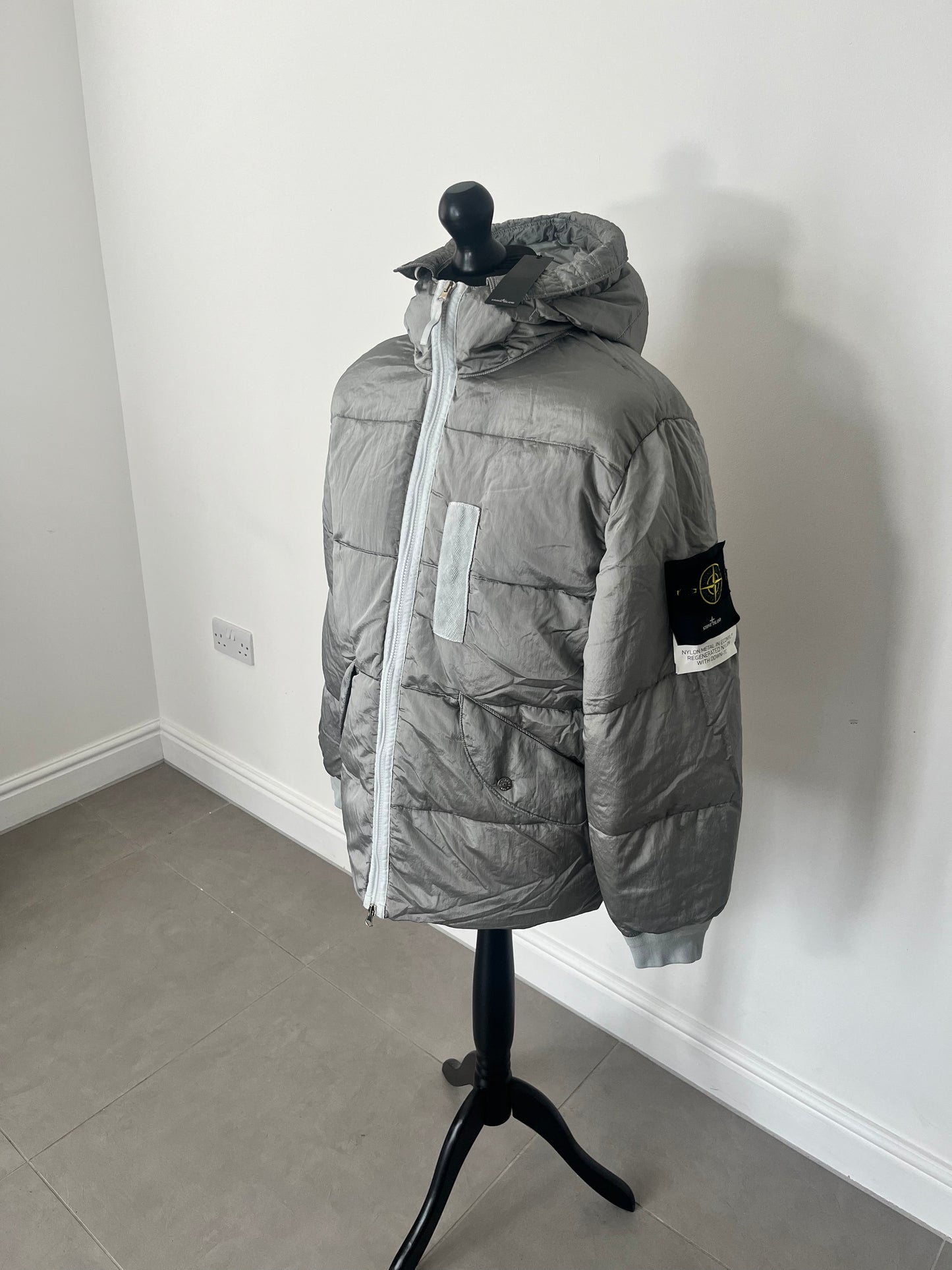 Stone Island Nylon Metal In Econyl Regenerated Nylon With Down-Tc (Silver)