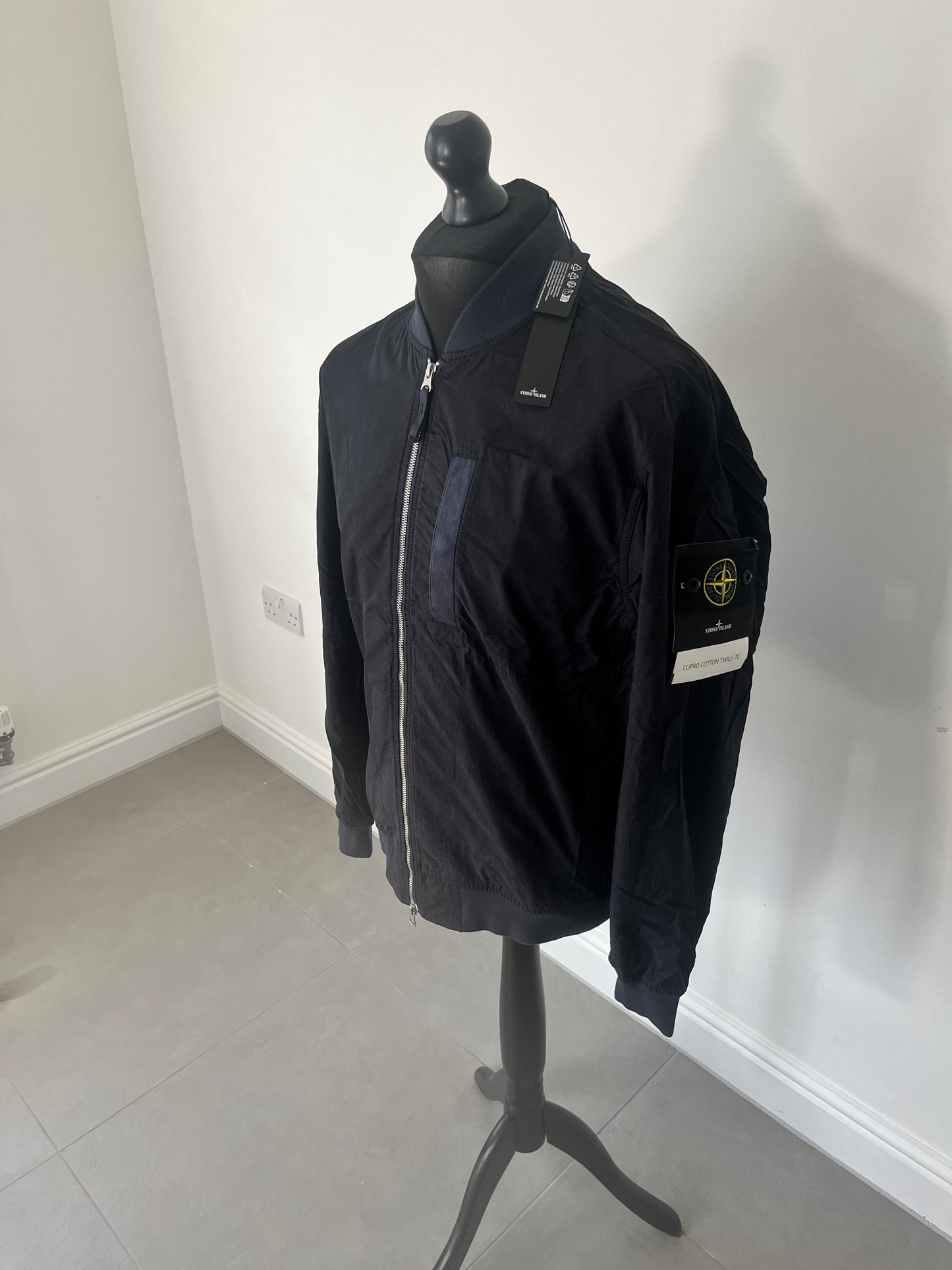 Stone Island Cupro Cotton Twill-TC (Navy)