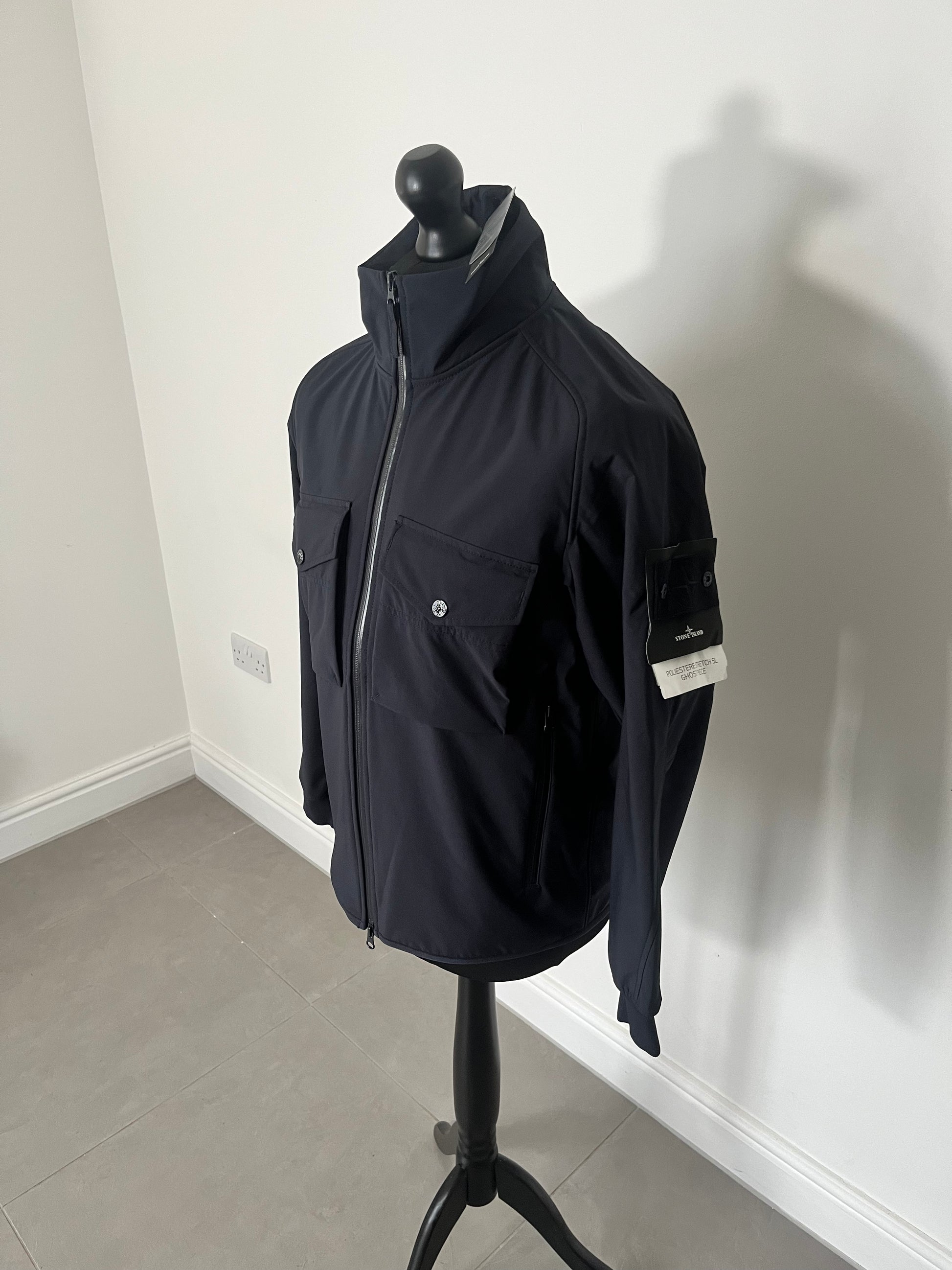 Stone Island Poliestere Stretch 5 L Ghost Piece (Navy) – CasualCentral